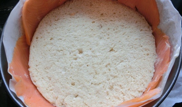 Colocamos con cuidado de no doblar la cobertura de los laterales.