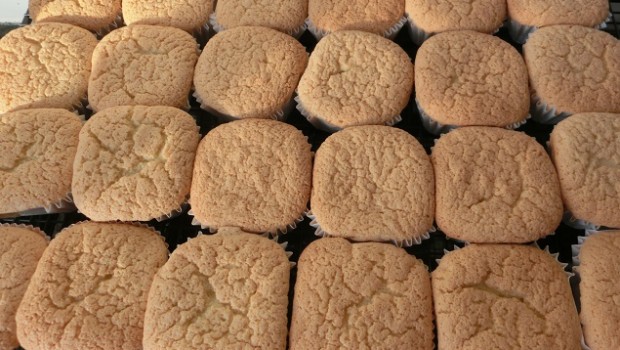 No se distinguen una vez horneados.