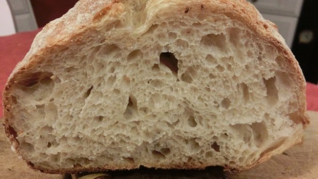 Miga del pan con tritordeum escaldado