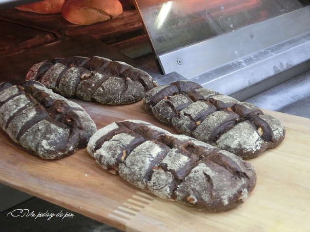 Horneado del falso pan de chocolate y nueces, Agustí Costa