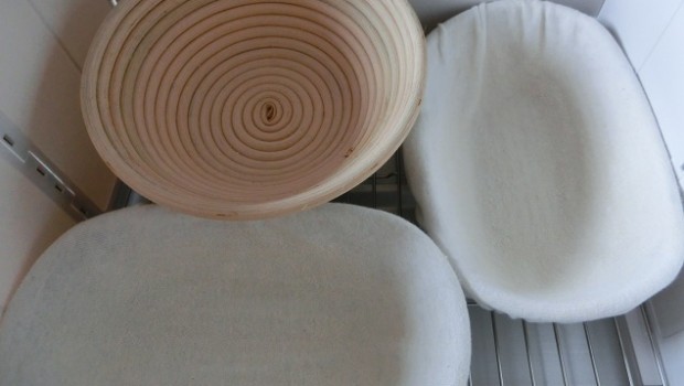 Tres banetones de medio kilo.