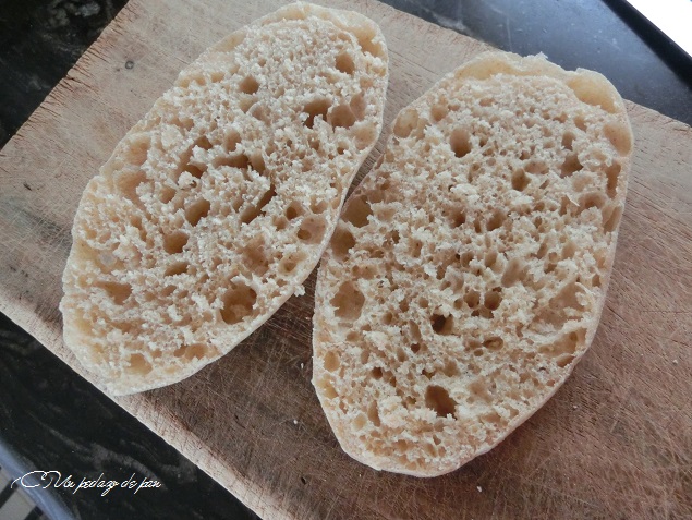 La miga suave y jugosa, con 80% T80 y 20% Xeixa en este caso.